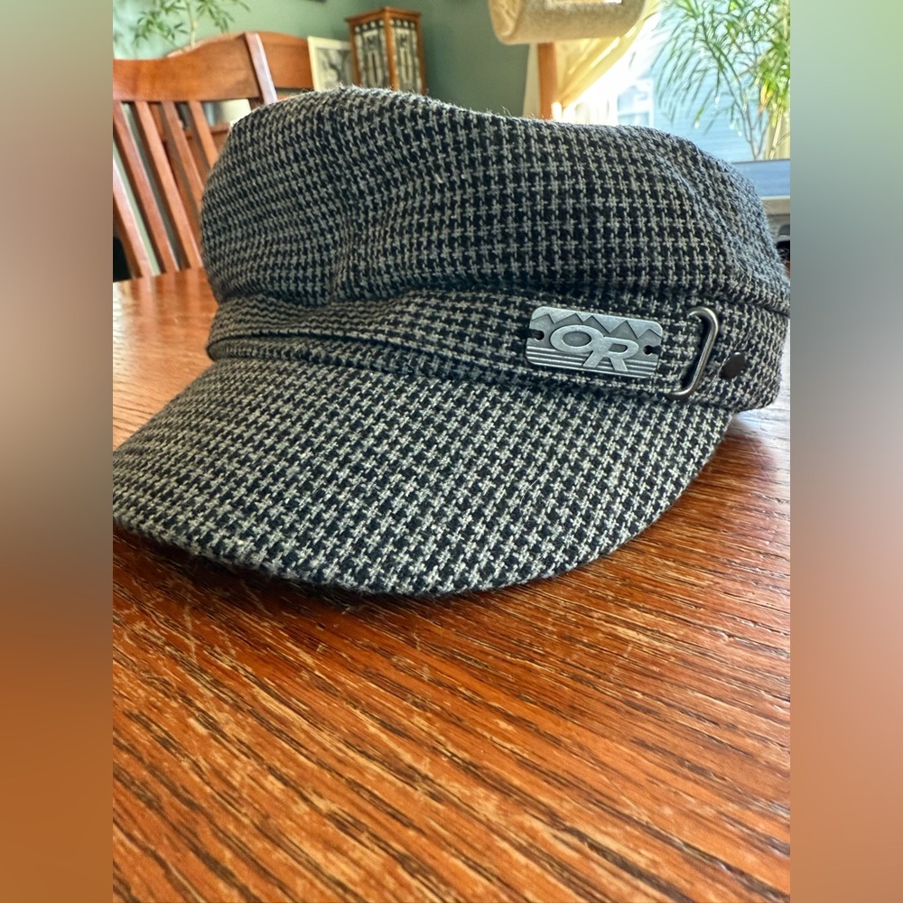 Outdoor Research Wool Blend Newsboys Cap Women's One Size Back/Gray Houndstooth